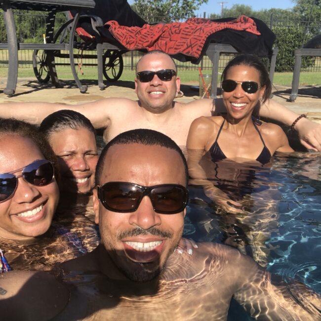 Pool time with Kurt's family.